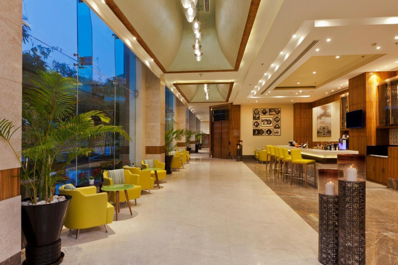 Lemon Tree Hotel, Sector 68, Sohna Road, Gurugram Гургаон Екстериор снимка